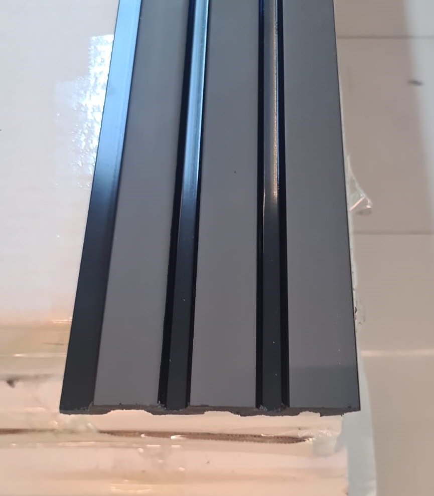 Tavan Lambiri, Premium Polimer Panel, Lüks Antrasit Dekorasyon, Modern Duvar Lambiri Modelleri, Minimalist Duvar Paneli, Dayanıklı PVC Duvar Kaplaması, Koyu Ton Duvar Paneli, Elite Antrasit Kaplama Çözümü, Black Anthracite Wall Lambris, Matte Black Decorative Wall Panel, Grey Anthracite PVC Wall System, Contemporary Interior Wall Design, Elegant Anthracite Panel Collection, Luxury Wall Lambris, Modern PVC Wall Covering, Stylish Dark Wall Panel, AnthrazitWandpaneel, SchwarzeWanddekoration, InnenarchitekturPanel, ZeitgenössischeWandverkleidung, StilvollePVCPaneele, Panneau Mural Anthracite Élégant, Panneau Décoratif Noir Mat, Revêtement Mural Intérieur Contemporain, Lames Murales Modernes en PVC, Антрацитовая Настенная Панель, Черная ПВХ Панель, Современный Декор Стен, Интерьерный Дизайн Премиум-Класса,