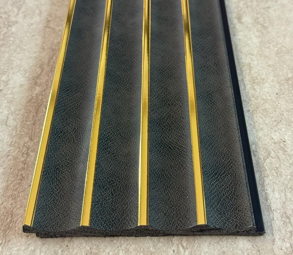 Mono Grey Stone Gold Lambiri
