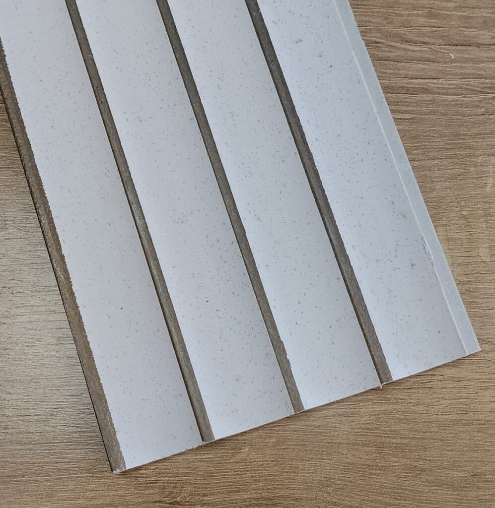 Mono White Granite Silver Lambiri