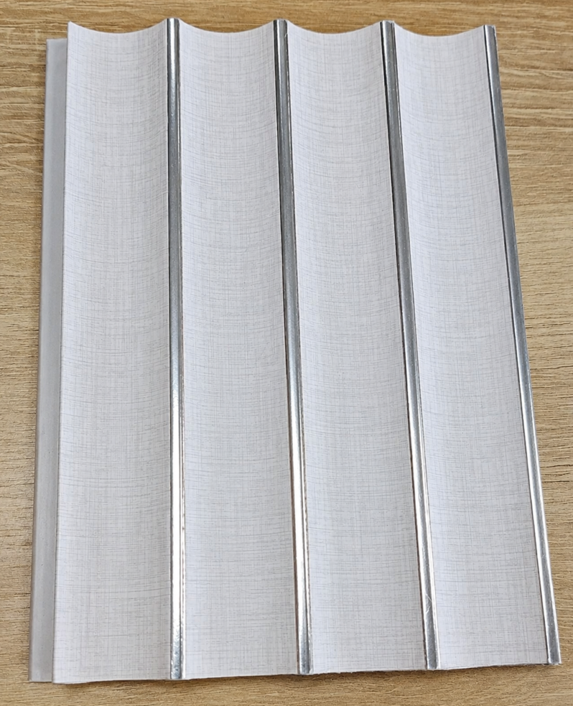Mono Soft Grey Silver Lambiri